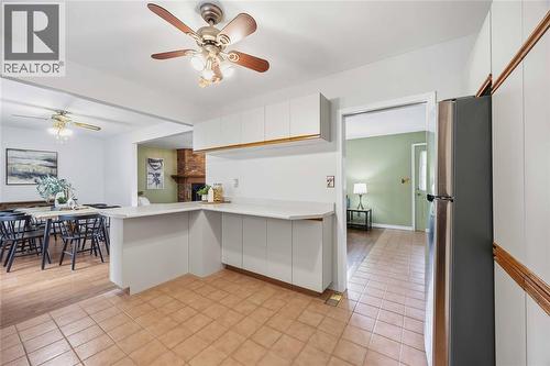 1150 Thomas Drive, Sarnia, ON - Indoor