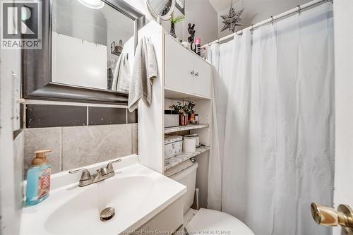 655 Chilver Rd., Windsor, ON - Indoor Photo Showing Bathroom