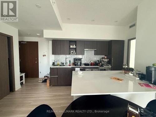 3206 - 17 Bathurst Street, Toronto, ON - Indoor Photo Showing Kitchen With Double Sink