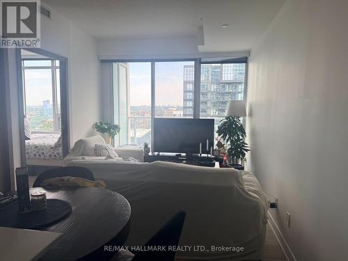 3206 - 17 Bathurst Street, Toronto, ON - Indoor