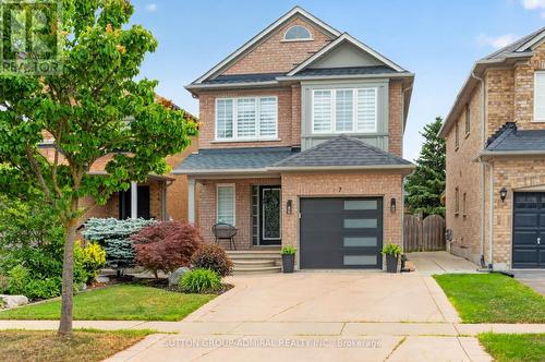 7 EMILY CARR CRESCENT  Caledon, ON L7E 2L1