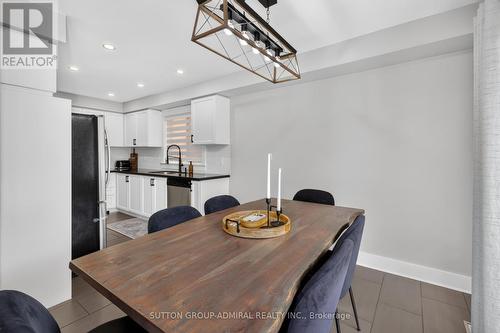 7 Emily Carr Crescent, Caledon, ON - Indoor Photo Showing Dining Room