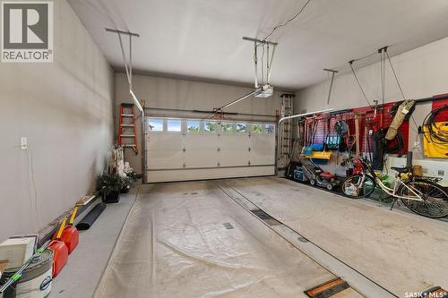 4110 Chuka Drive, Regina, SK - Indoor Photo Showing Garage