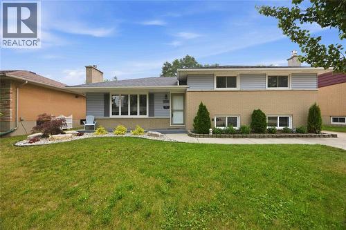 1134 O'Rae AVENUE  Sarnia, ON N7S 3G9