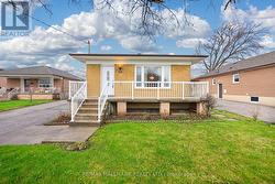 50 DORKING CRESCENT Toronto, ON M3M 2B6