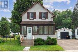 86 BECKWITH STREET E  Perth, ON K7H 1C4