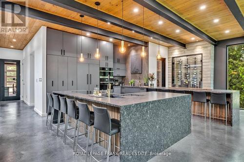 910 Birchview Road, Douro-Dummer, ON - Indoor