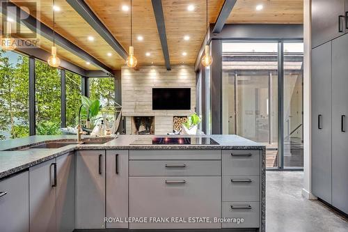 910 Birchview Road, Douro-Dummer, ON - Indoor Photo Showing Kitchen