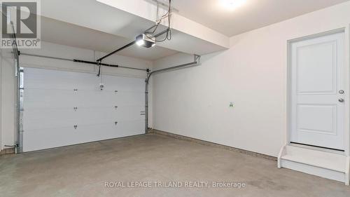 45 Harrow Lane, St. Thomas, ON - Indoor Photo Showing Garage