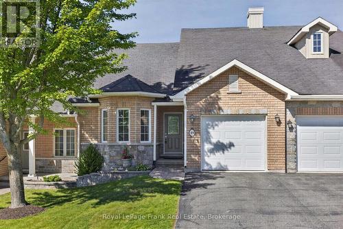 49 - 60 VILLAGE CRESCENT  Peterborough (Otonabee Ward 1), ON K9J 0A9