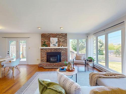 20 Grandview Drive, Wolfville, NS - Indoor Photo Showing Living Room With Fireplace