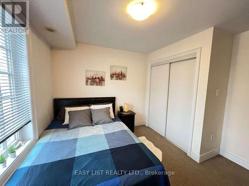 28 Upper Duke Crescent, Markham, ON - Indoor Photo Showing Bedroom