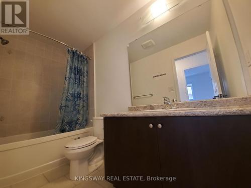 593 Remembrance Road, Brampton, ON - Indoor Photo Showing Bathroom