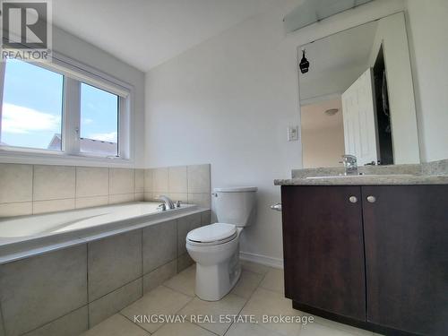 593 Remembrance Road, Brampton, ON - Indoor Photo Showing Bathroom