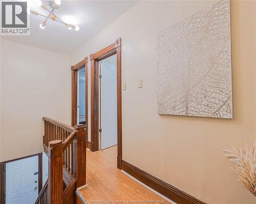 576 Janette, Windsor, ON - Indoor Photo Showing Other Room