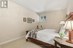 King-size Third Bedroom, 9' Ceiling, Full Closet - 
