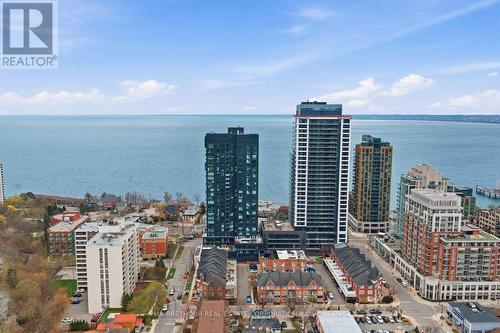 2508 - 370 MARTHA STREET  Burlington, ON L7R 0G9
