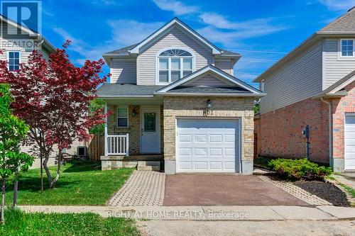402 Lausanne Crescent, Waterloo, ON - Outdoor