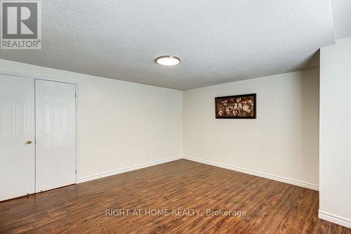 402 Lausanne Crescent, Waterloo, ON - Indoor Photo Showing Other Room