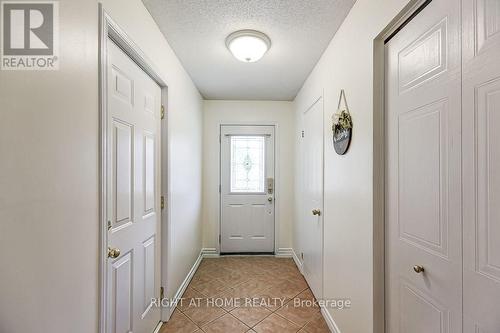 402 Lausanne Crescent, Waterloo, ON - Indoor Photo Showing Other Room