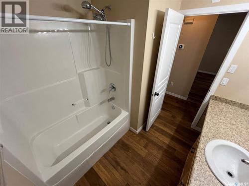 45 4640 Harbour Landing Drive, Regina, SK - Indoor Photo Showing Bathroom