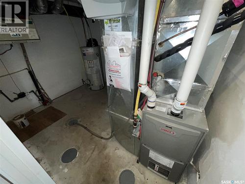 45 4640 Harbour Landing Drive, Regina, SK - Indoor Photo Showing Basement