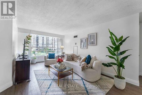 513 - 250 WEBB DRIVE  Mississauga, ON L5B 3Z4