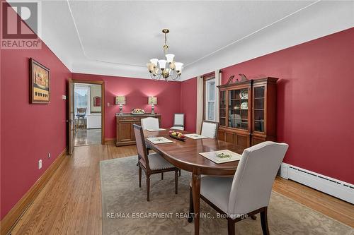 2250 56 Highway, Hamilton, ON - Indoor Photo Showing Dining Room