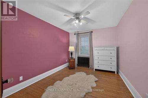 2250 56 Highway, Hamilton, ON - Indoor Photo Showing Bedroom