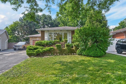 16 Sunshine Court, Hamilton, ON - Outdoor