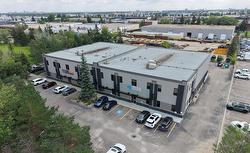 17509 - 109A Avenue Edmonton, AB T5S 2W4