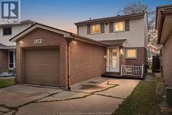 3081 FAIRLANE CRESCENT Windsor, ON N8W 4Y5