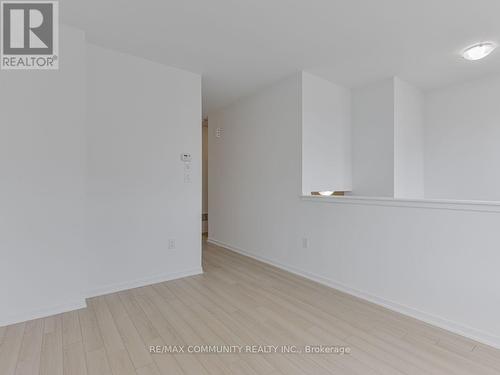 799 Heathrow Path, Oshawa, ON - Indoor Photo Showing Other Room
