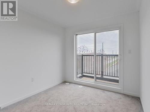 799 Heathrow Path, Oshawa, ON - Indoor Photo Showing Other Room