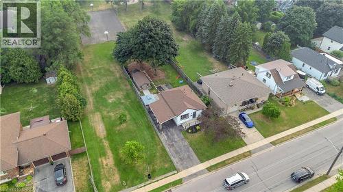 76 WOOD Street  Brantford, ON N3R 2L2