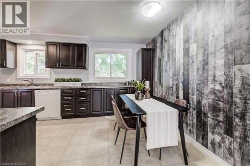 140 Donald Street, Kitchener, ON - Indoor Photo Showing Kitchen