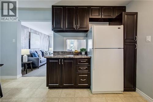 140 Donald Street, Kitchener, ON - Indoor Photo Showing Kitchen
