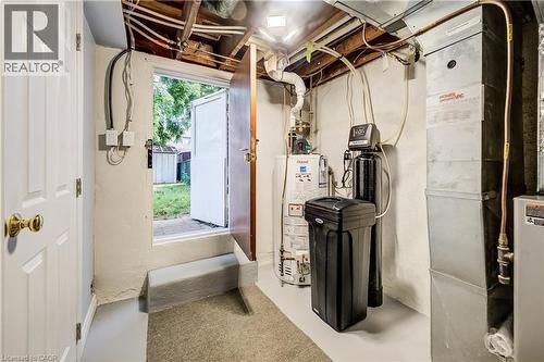 140 Donald Street, Kitchener, ON - Indoor Photo Showing Basement