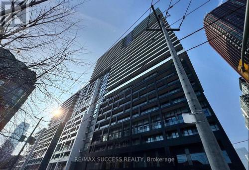 1925A - 70 Princess Street, Toronto, ON - Outdoor