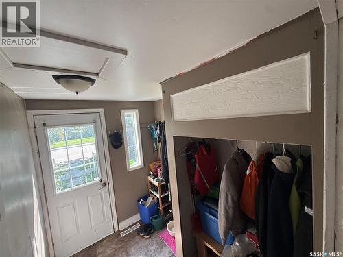 418 4Th Avenue E, Assiniboia, SK - Indoor Photo Showing Other Room