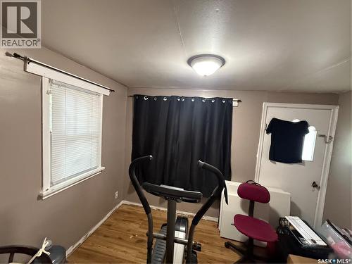 418 4Th Avenue E, Assiniboia, SK - Indoor