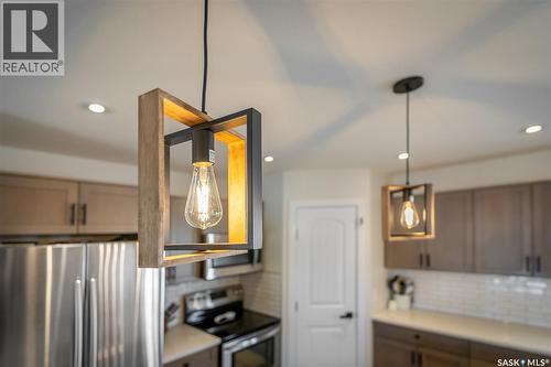 123 Hodges Crescent, Moose Jaw, SK - Indoor Photo Showing Kitchen