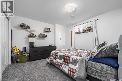 123 Hodges Crescent, Moose Jaw, SK - Indoor Photo Showing Bedroom