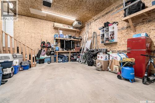 123 Hodges Crescent, Moose Jaw, SK - Indoor Photo Showing Garage