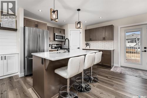 123 Hodges Crescent, Moose Jaw, SK - Indoor Photo Showing Kitchen With Upgraded Kitchen