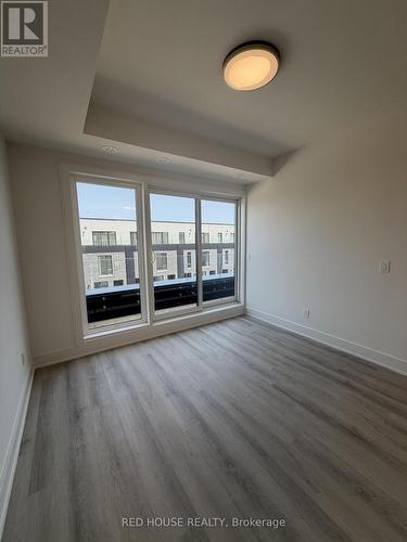 77 Everett Common, St. Catharines, ON - Indoor Photo Showing Other Room