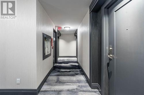 807 - 60 Disera Drive, Vaughan, ON - Indoor Photo Showing Other Room