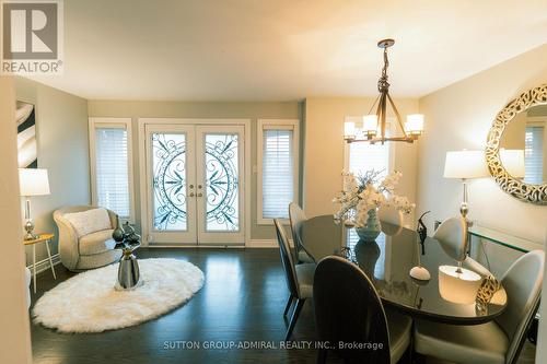 43 Mainland Crescent, Vaughan, ON - Indoor Photo Showing Dining Room