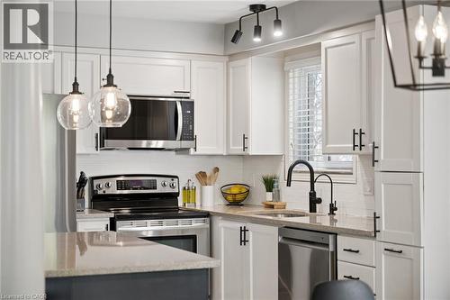 72 Copper Leaf Street, Kitchener, ON - Indoor Photo Showing Kitchen With Upgraded Kitchen