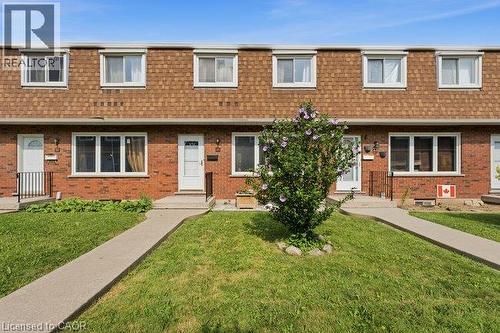 29 GLENBURN Court Unit# 15  Hamilton, ON L8E 1C6